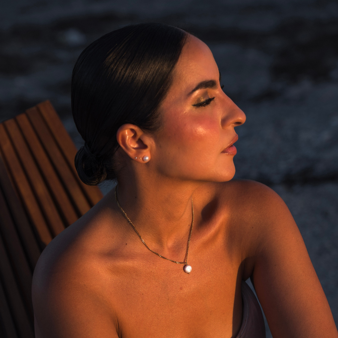 The Aligned Necklace