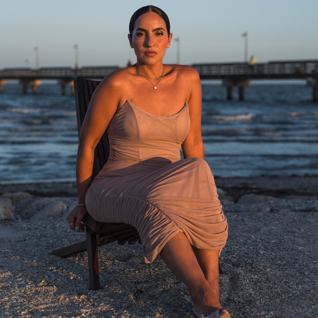 The Aligned Necklace