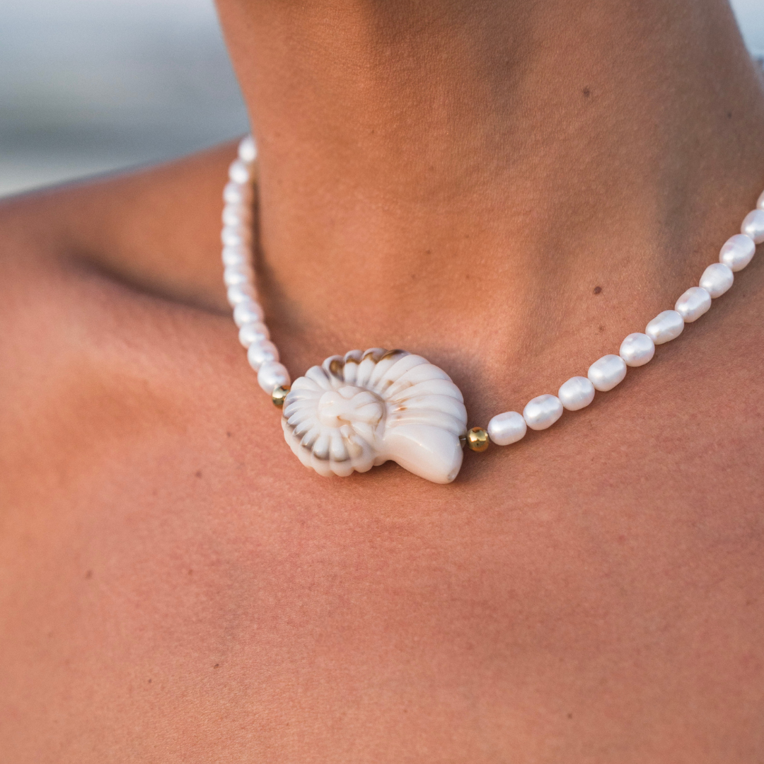 The Focal Necklace