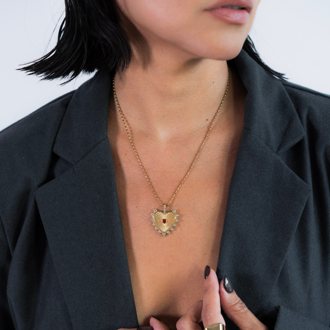 Enamora Necklace