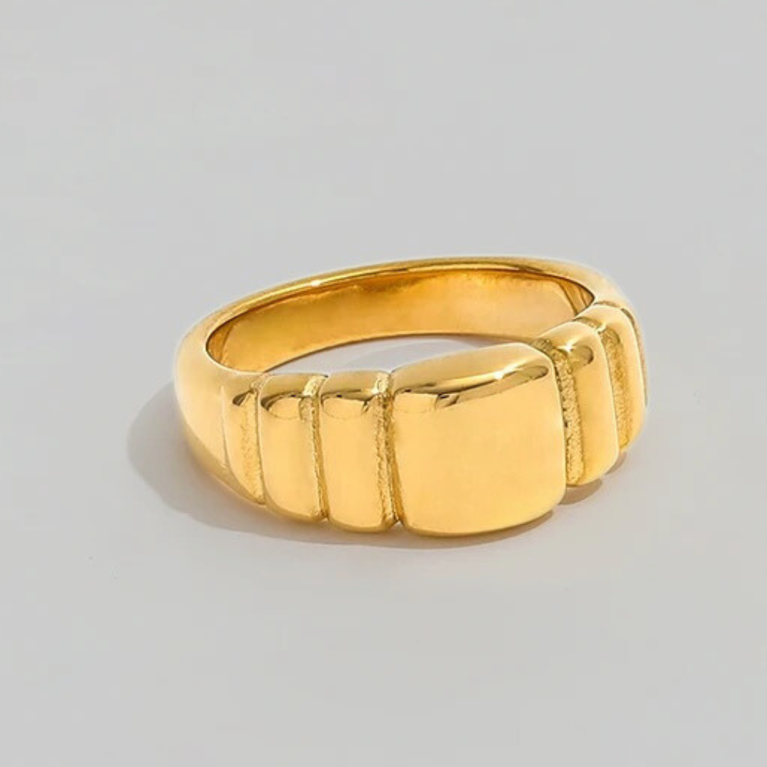 Suri Rectangle Croissant Ring