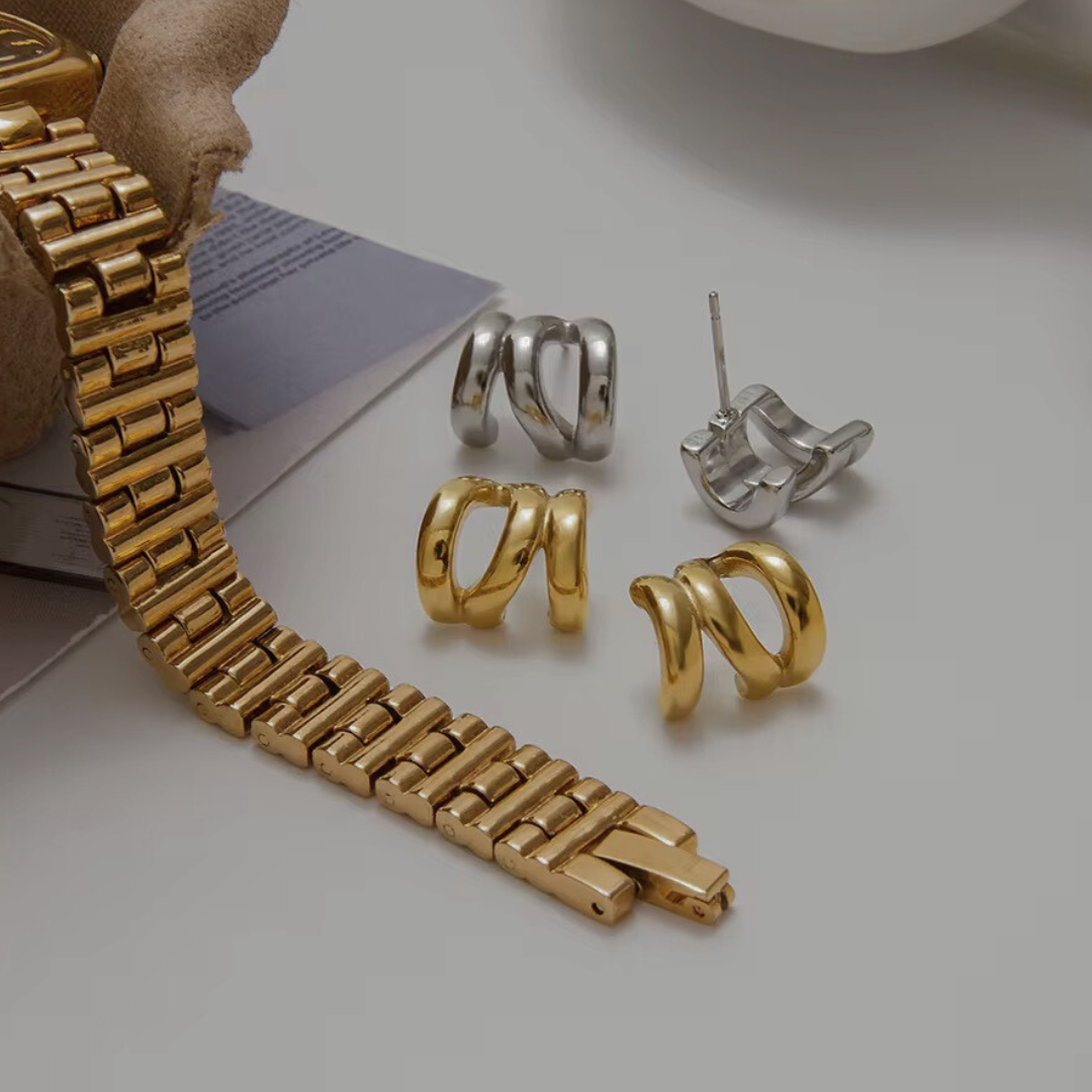 The Muse Wrap Huggies | Gold Hue