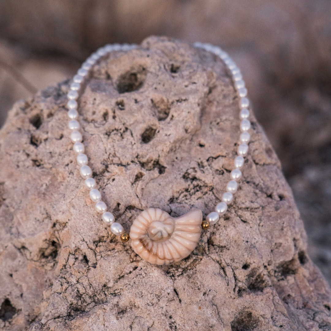 The Focal Necklace
