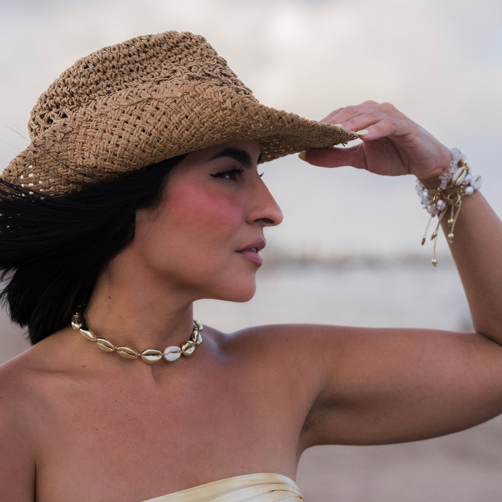 Cove Cowrie Shell Statement String Necklace