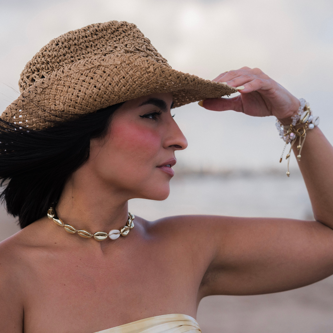 Cove Cowrie Shell Statement String Necklace