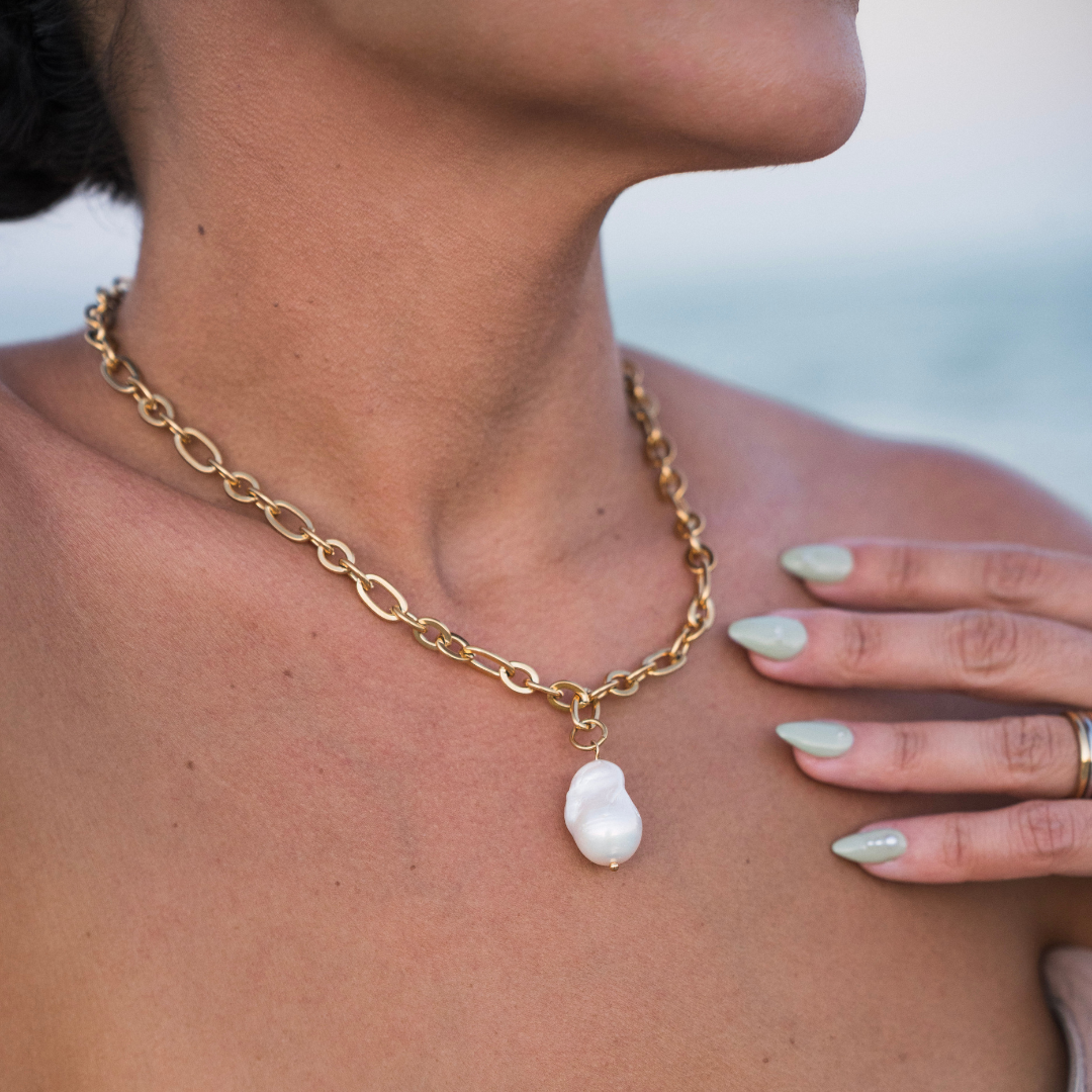 Lustre Baroque Pearl Necklace