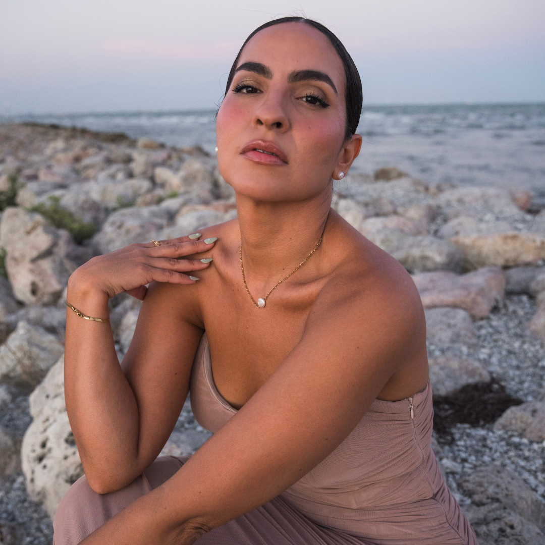 The Horizon Necklace