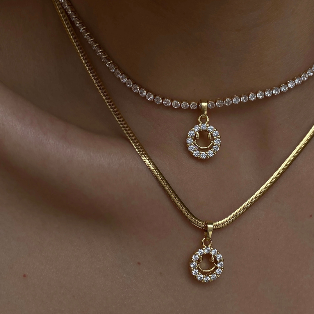 All Smiles Herringbone Chain Necklace