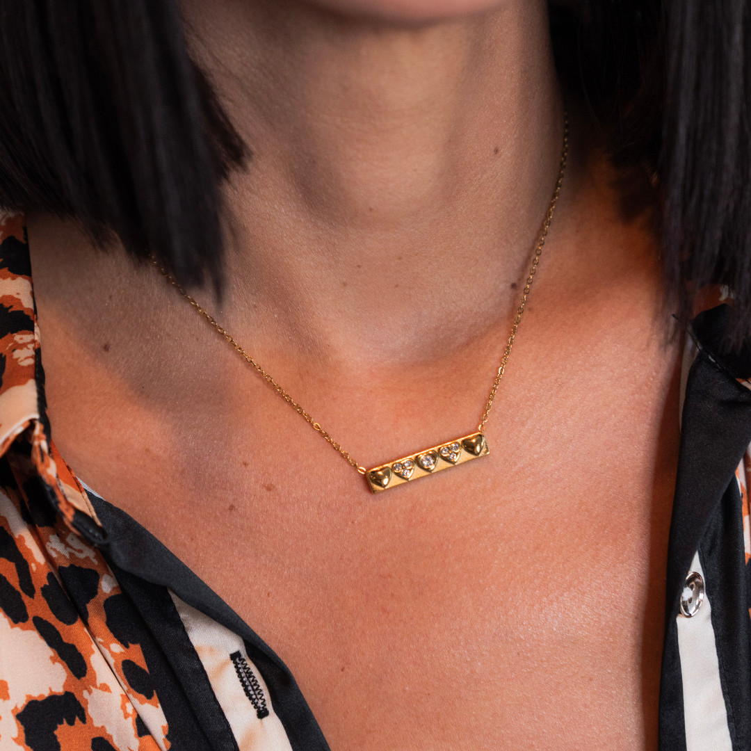 Amour Bar Necklace