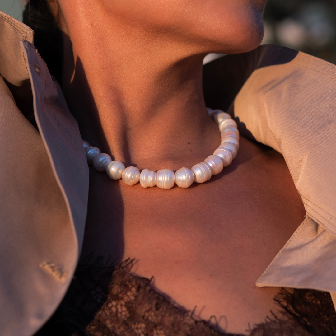 Essence Freshwater Pearl Necklace