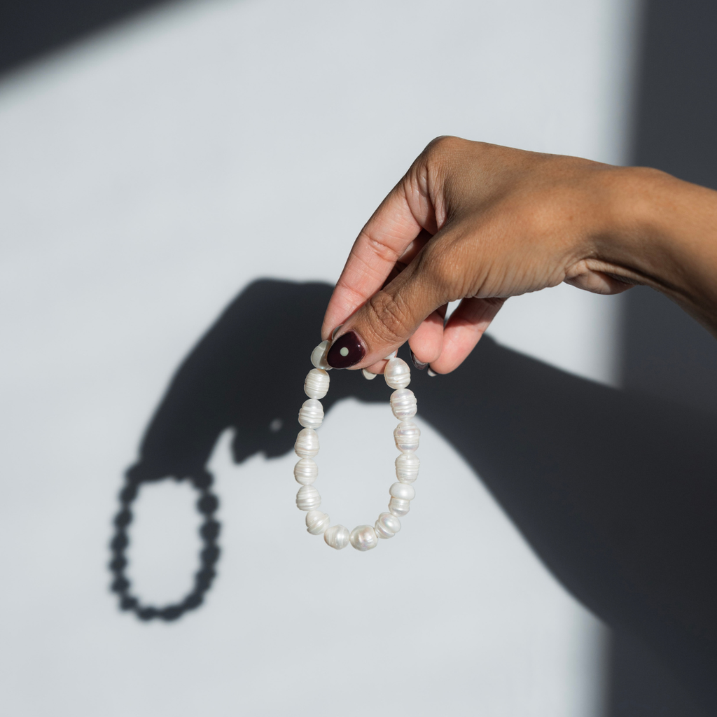 Essence Freshwater Pearl Bracelet