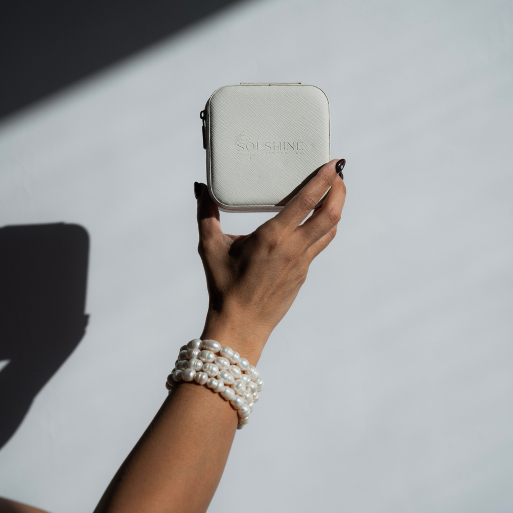 Essence Freshwater Pearl Bracelet