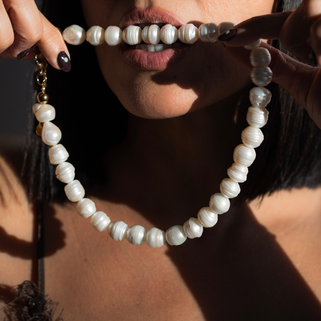 Essence Freshwater Pearl Necklace