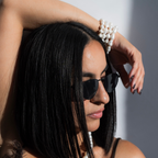 Essence Freshwater Pearl Bracelet