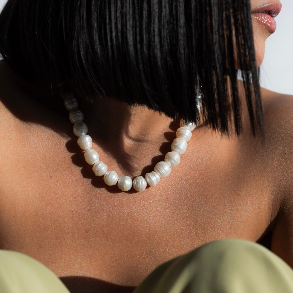 Essence Freshwater Pearl Necklace