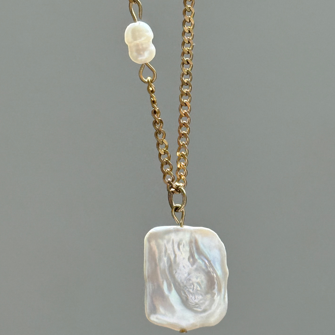 The Reroute Pearl Necklace