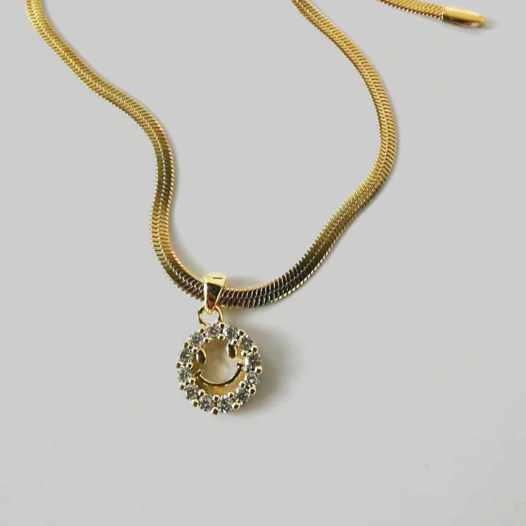 All Smiles Herringbone Chain Necklace