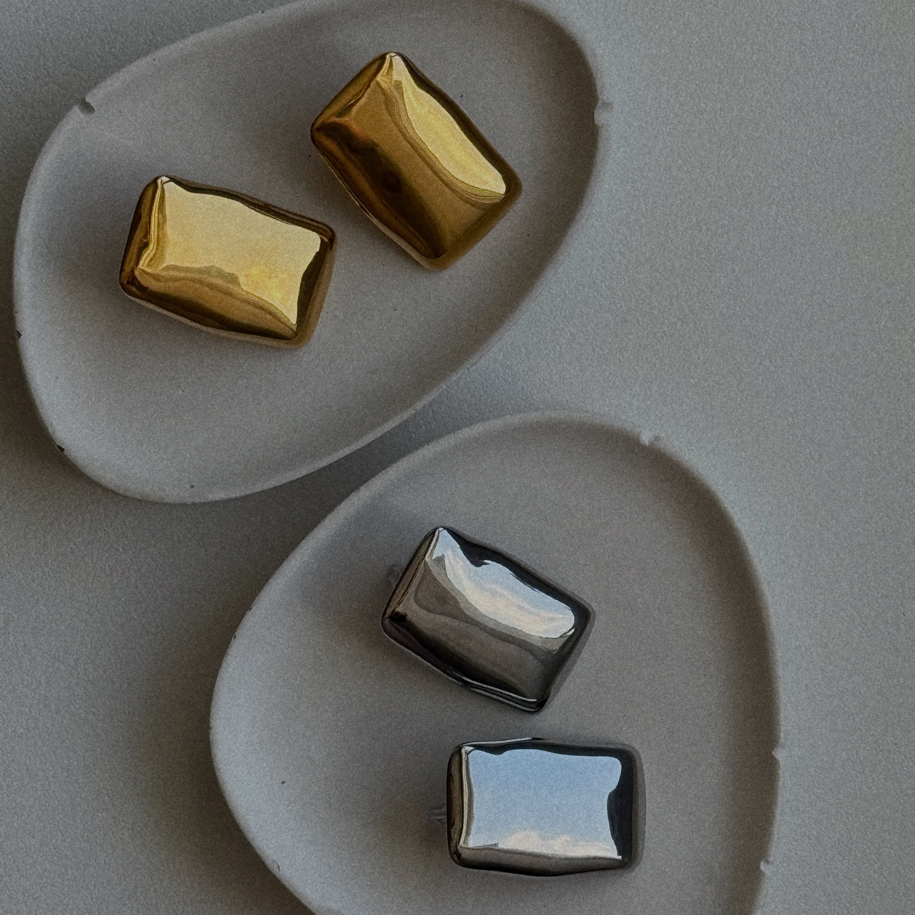 Dorothy Polished Earrings | Gold