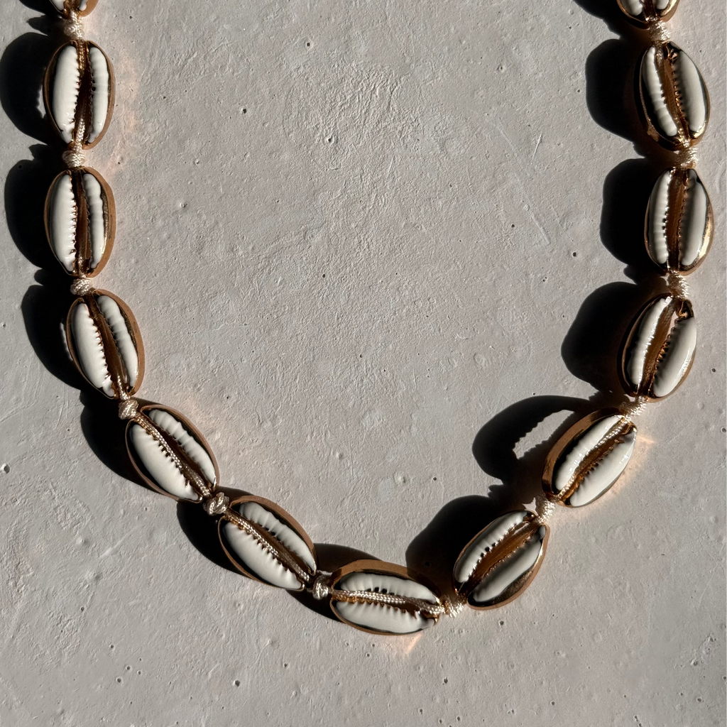 Cowrie Simulated Shell String Necklace | Acrylic