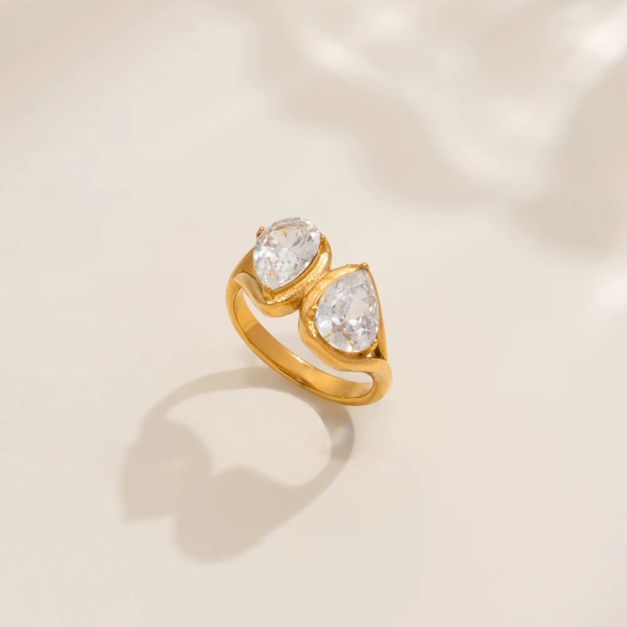 The Passage Ring