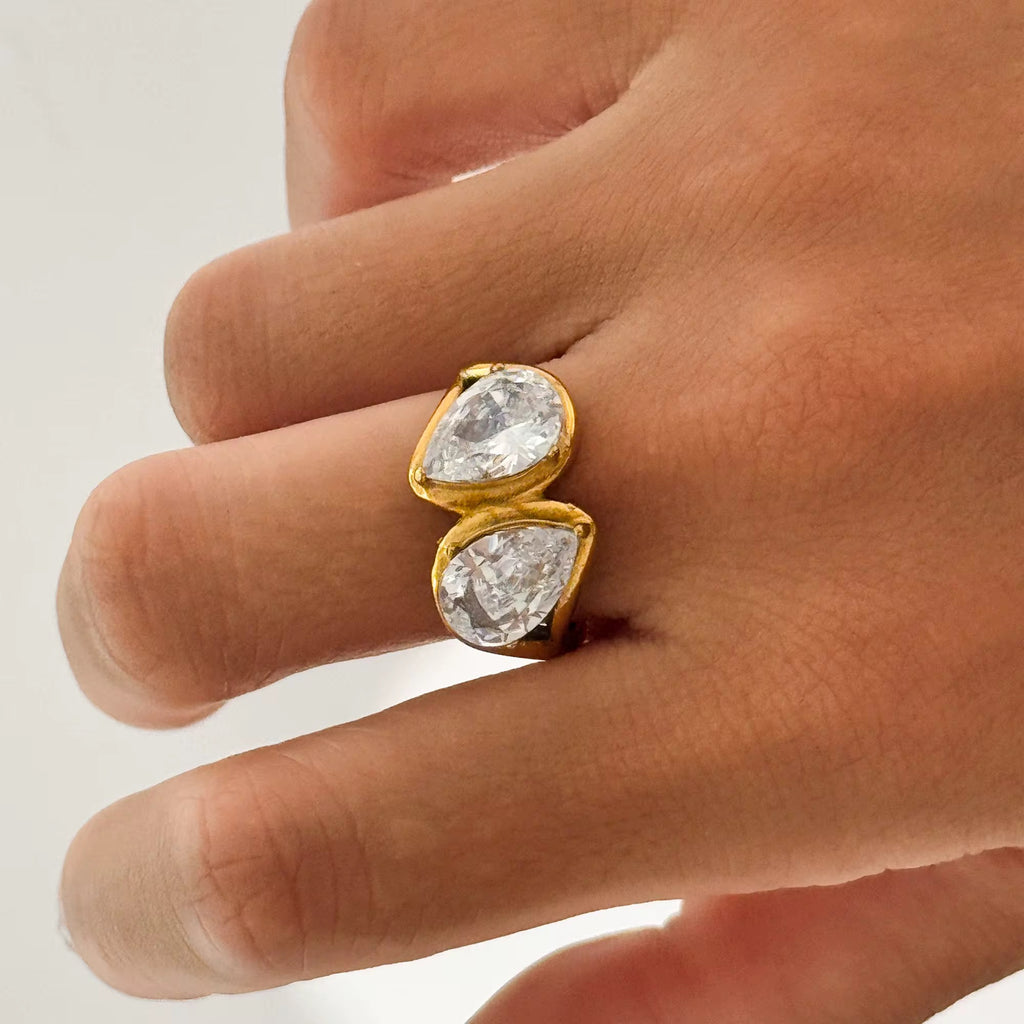 The Passage Ring