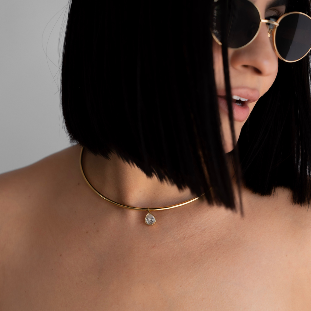 Pear Drop Collar