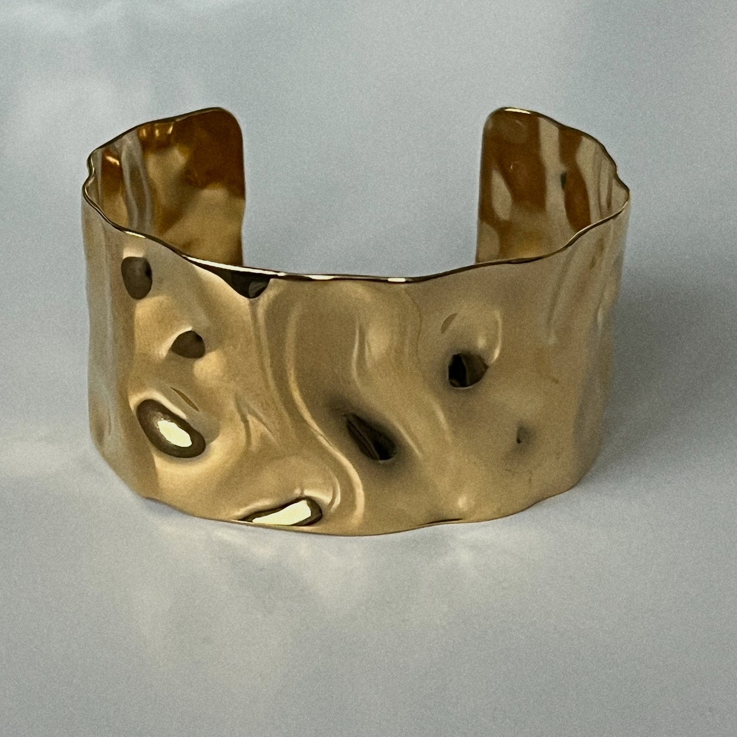 Leeanne Cuff Bracelet | Gold