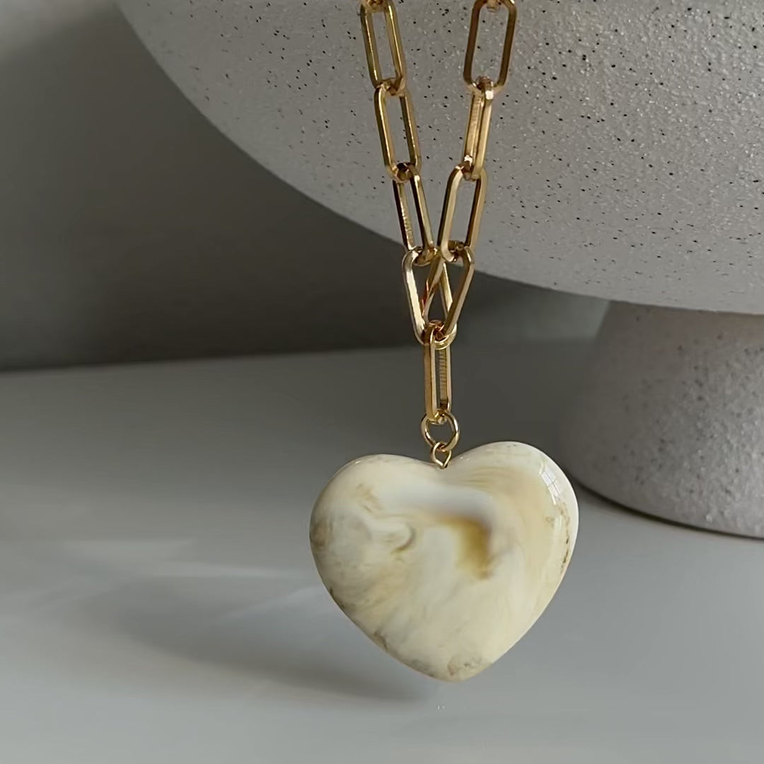 Heart Statement Necklace | Beige
