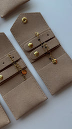 Signature Memento Dainty Envelope Pouch