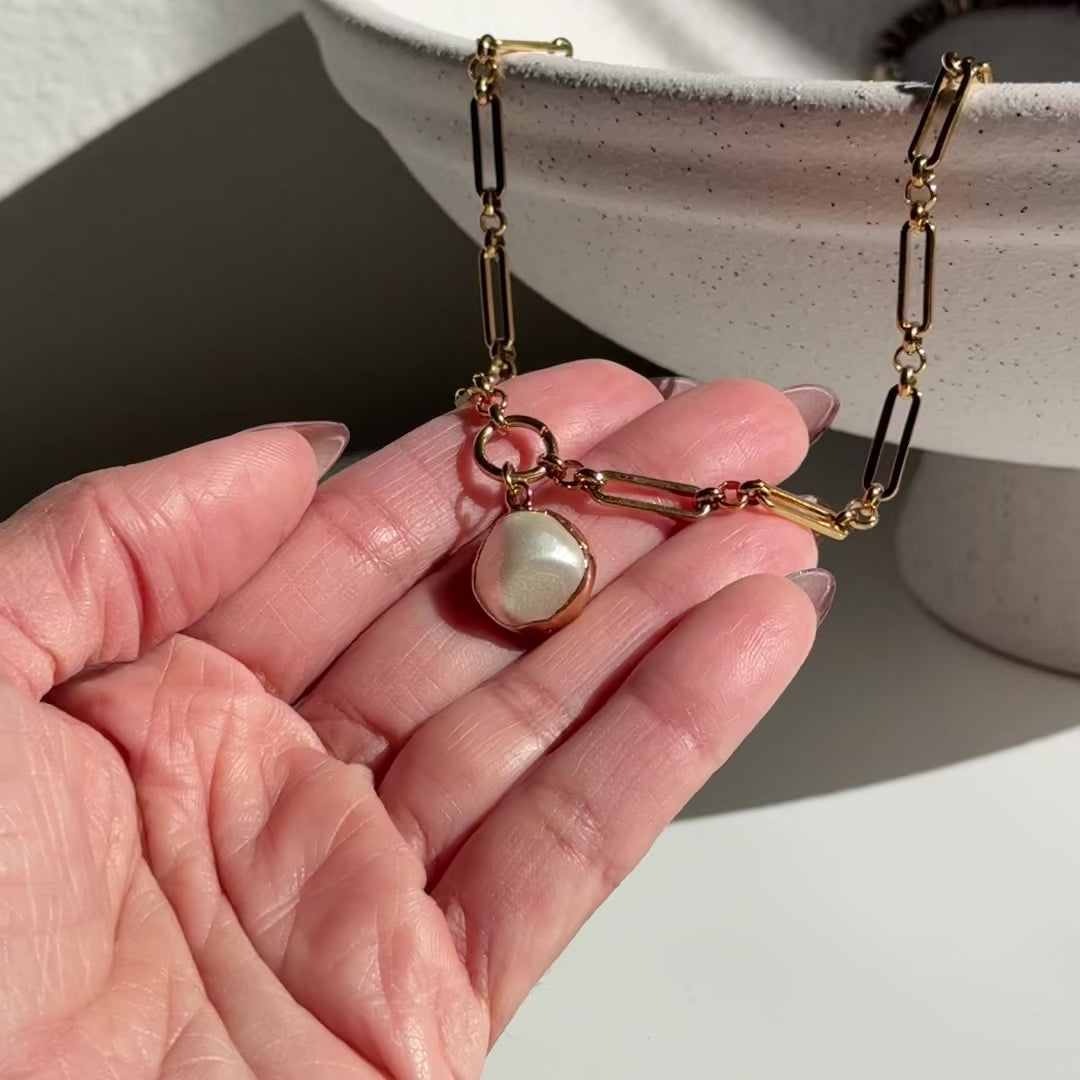 Gilded Pearl Pendant Necklace