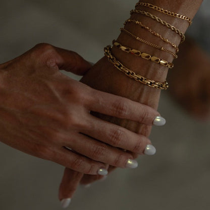 Chloe Figaro Chain Bracelet