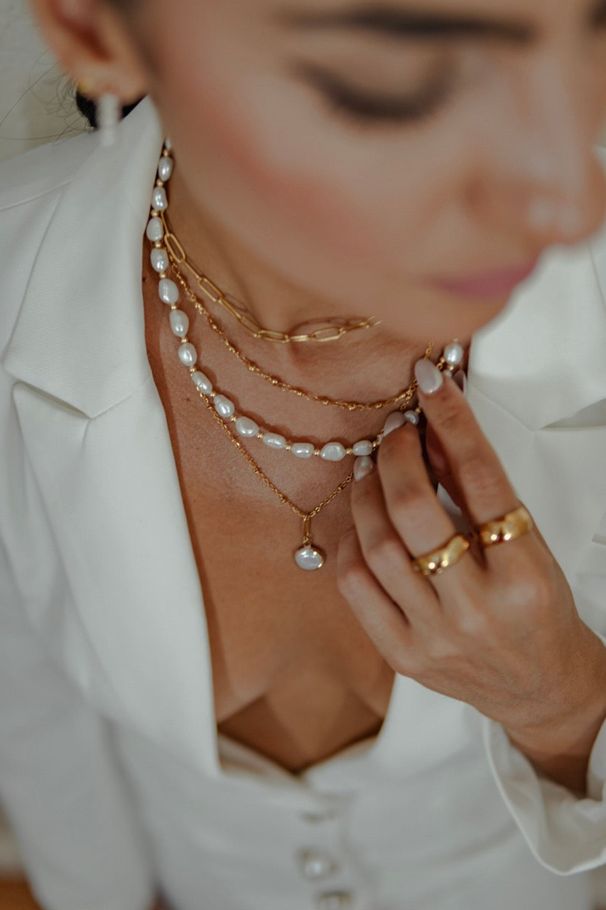 Liz Paperclip Minimalist Choker