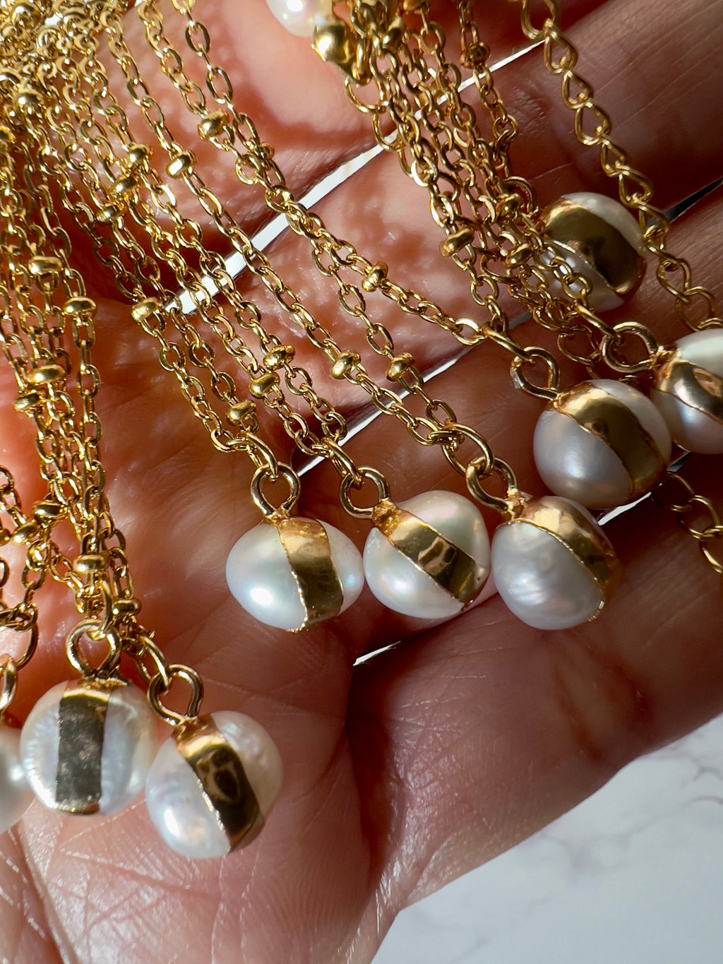 Blanca Pearl Pendant Necklace