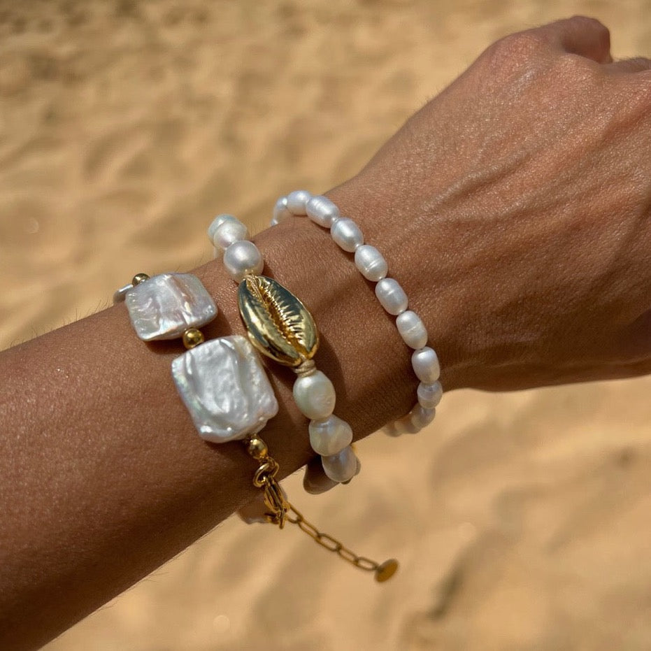 Maura Freshwater Pearl Bracelet